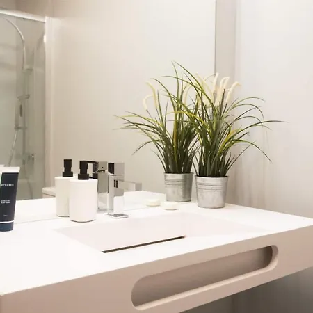 Apartment Luxury Near Fonte Luminosa *